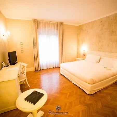 Relaisfranciacorta 호텔 4*