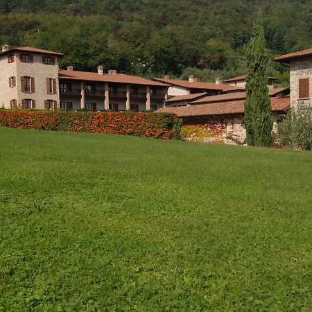 Relaisfranciacorta Hotel 4*