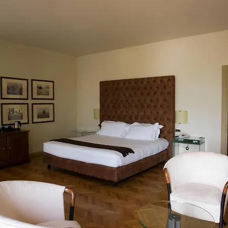 Relaisfranciacorta 4* 코르테프랑카