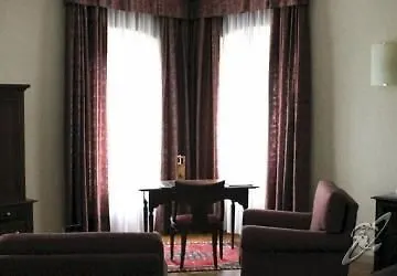 Relaisfranciacorta Hotell 4*