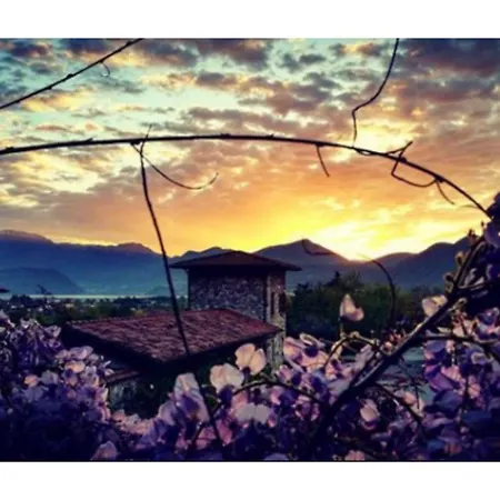 Отель Relaisfranciacorta Корте Франка